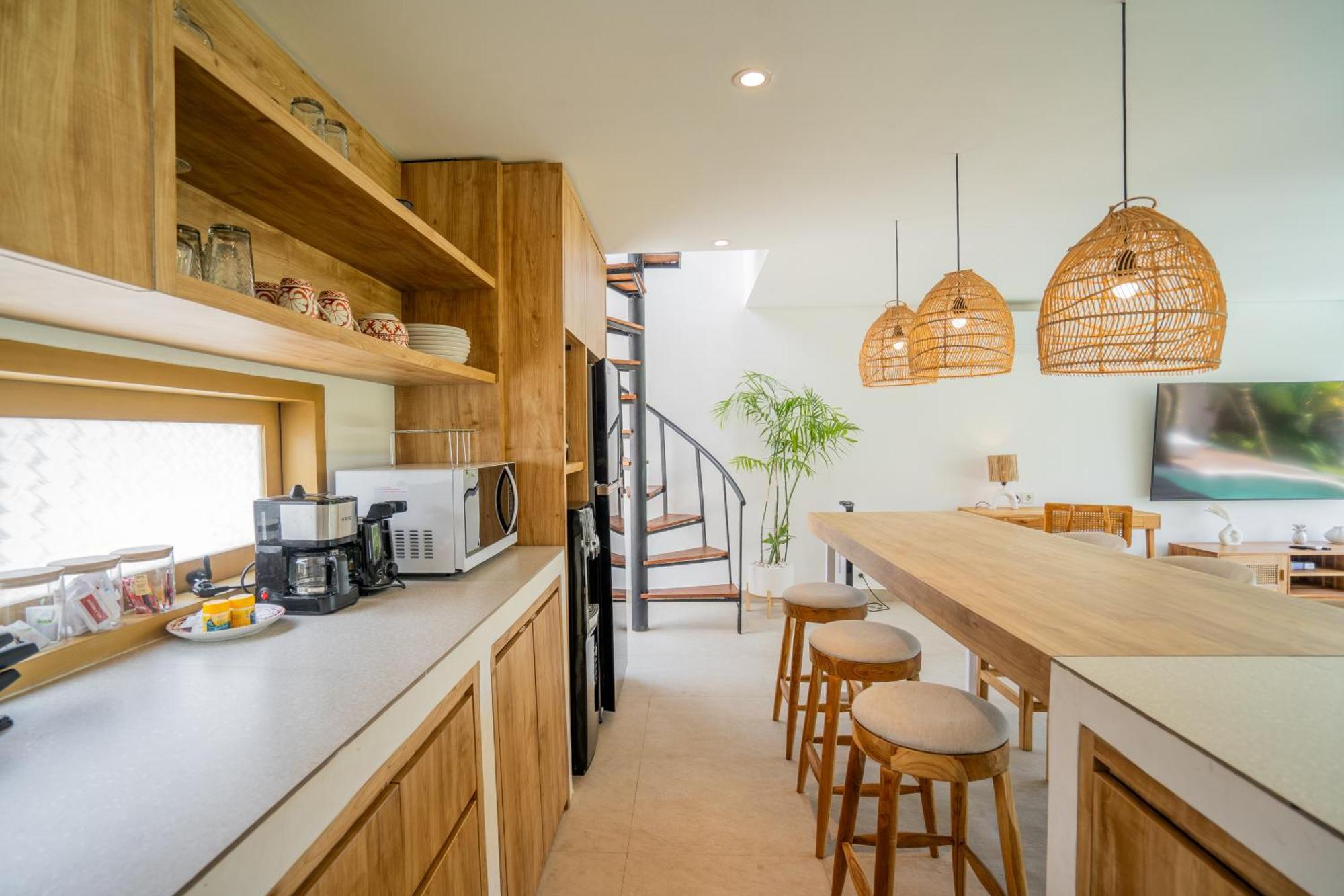 Villa Sunset Bamboo - 3Br Villa In Kerobokan エクステリア 写真