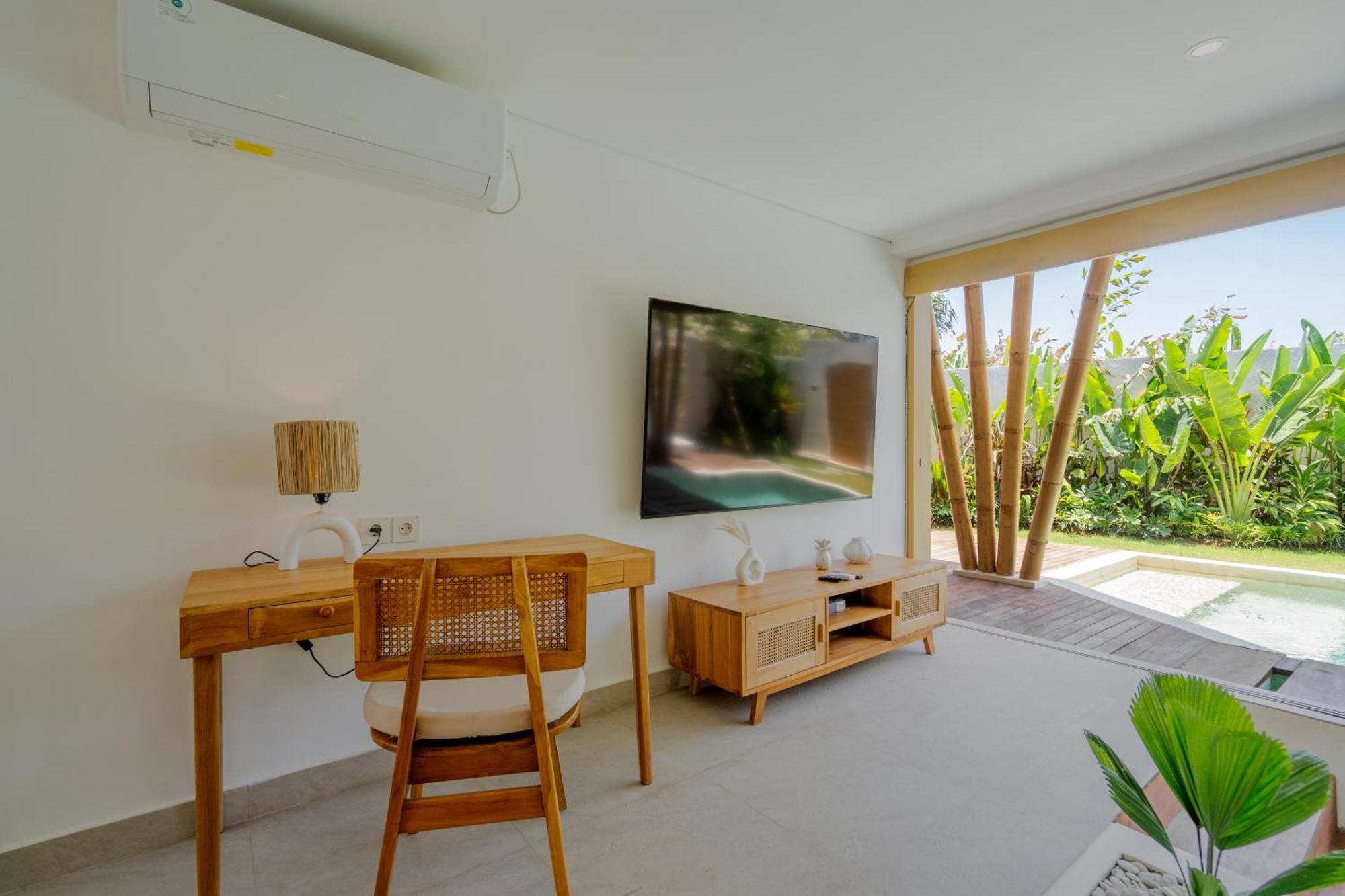 Villa Sunset Bamboo - 3Br Villa In Kerobokan エクステリア 写真